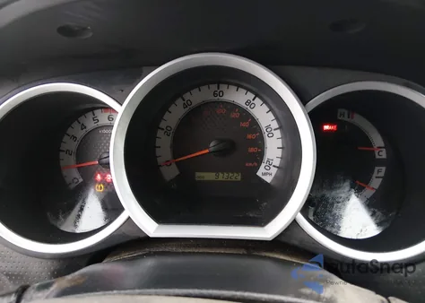 2015 Toyota Tacoma z USA, uszkodzony, nr VIN 5TFUX4EN7FX030945